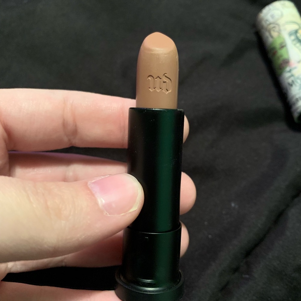Urban decay lipstick